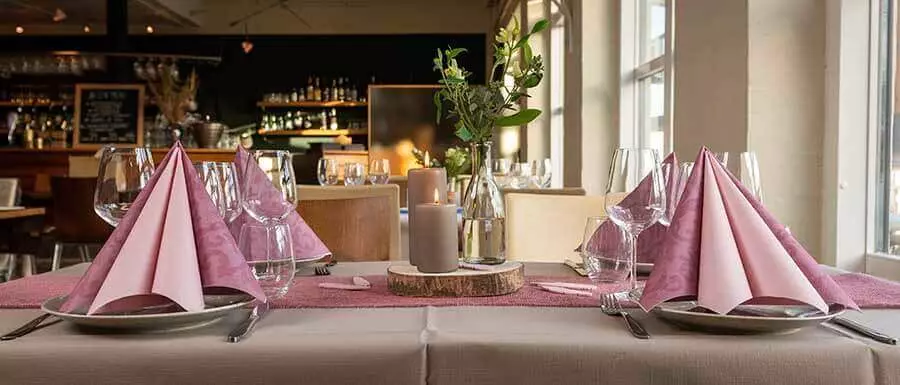 Saphira Borddækning