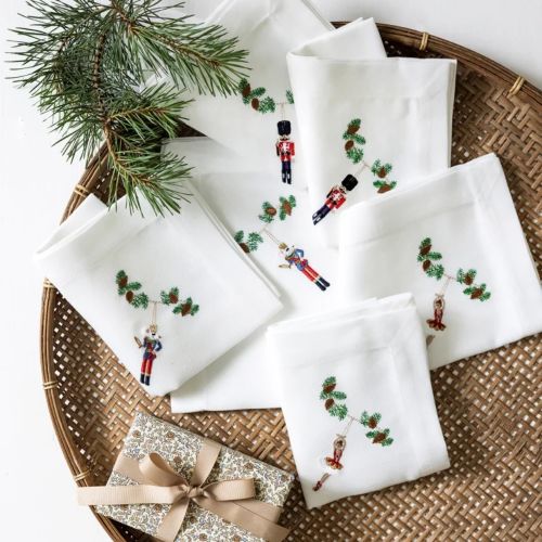 
Langkilde & Søn juleservietter med eventyr 6stk
