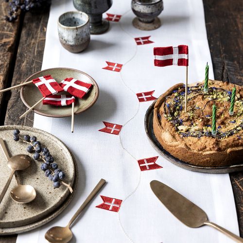 Langkilde & Søn bordløber m. dannebrog 30x175cm